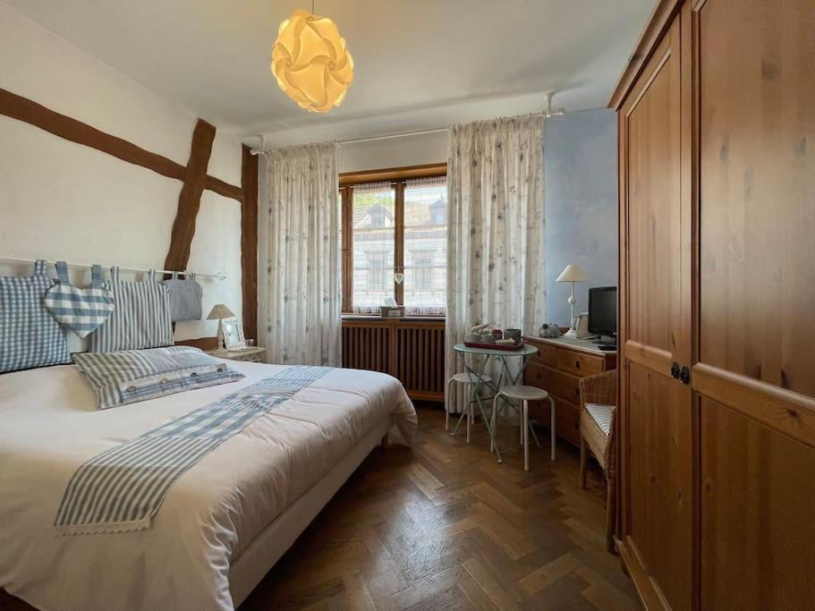 La Petite Chambre Bleue - Centre Historique-2 Pers-Non Accessible Au Personnes A Mobilite Reduite Kaysersberg-Vignoble Buitenkant foto